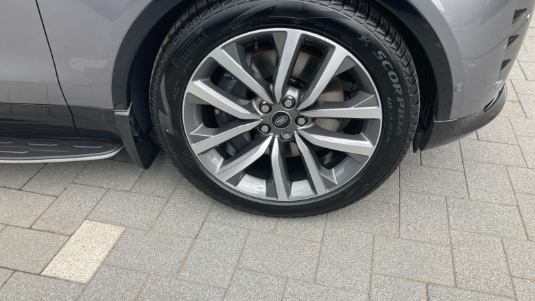 Land Rover Discovery 3.0 D350 Dynamic SE 5dr Auto Diesel Station Wagon